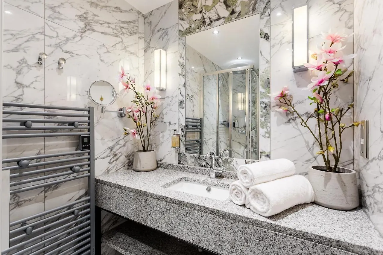 Merveil - Luxury -champs Elysees- Ponthieu I * Paříž